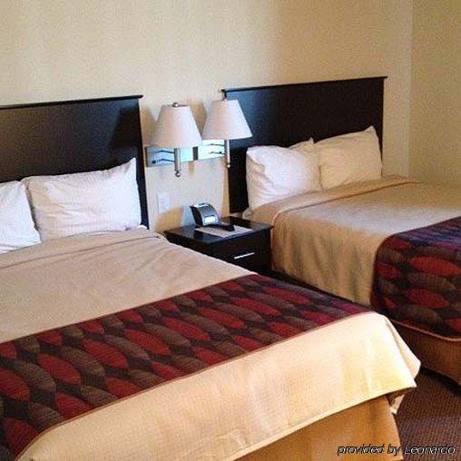 Econo Lodge Jamestown Szoba fotó