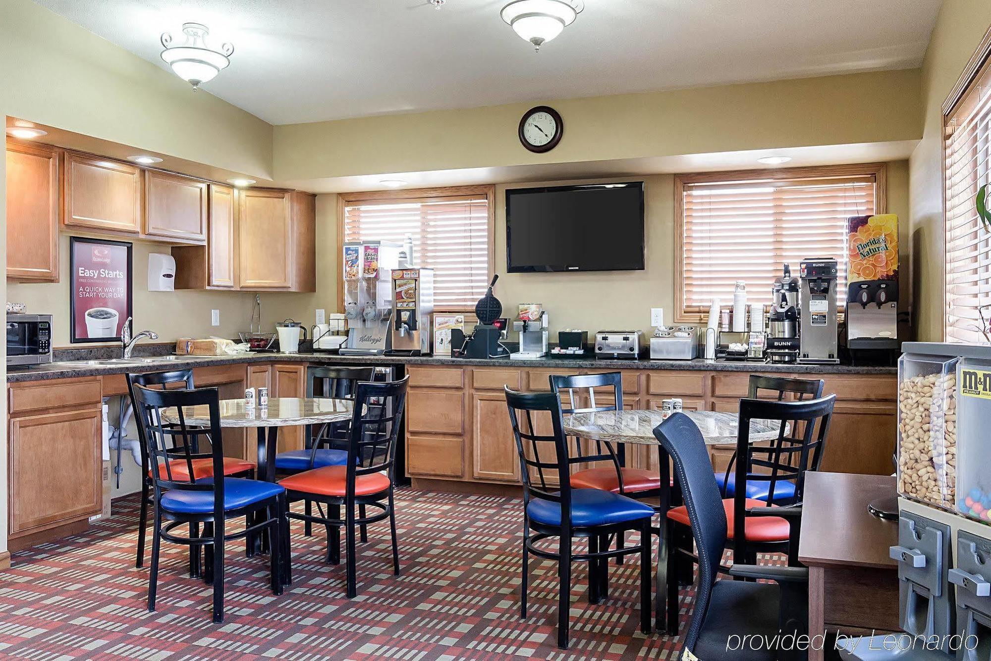 Econo Lodge Jamestown Kültér fotó