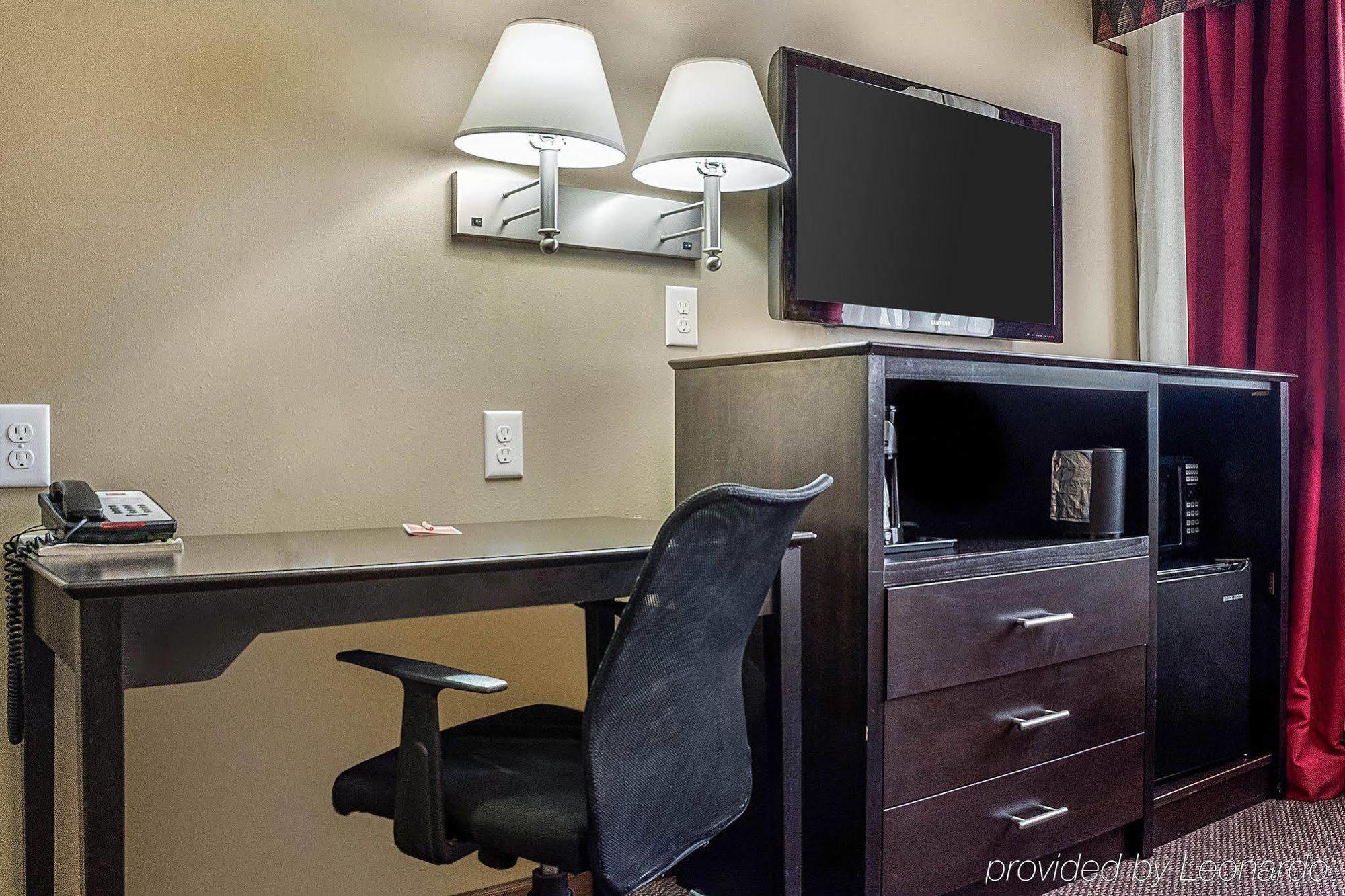 Econo Lodge Jamestown Kültér fotó